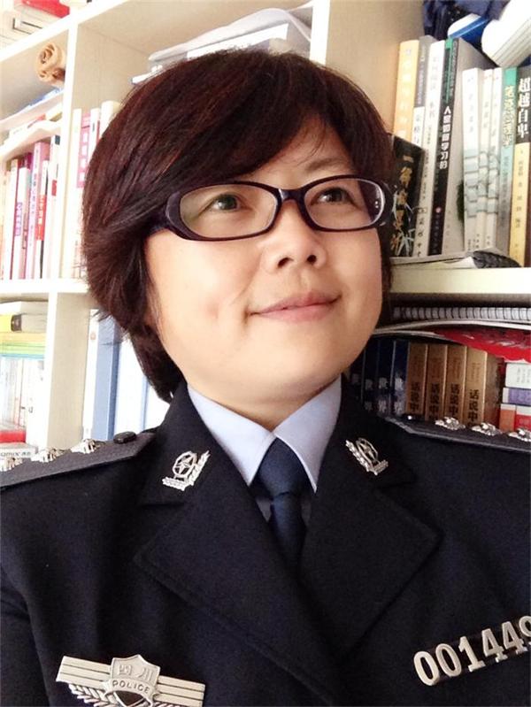 陈华